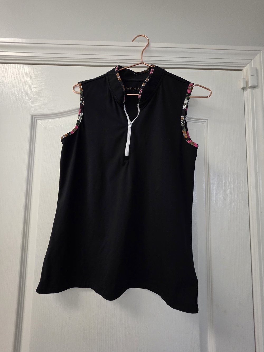 Black Sleeveless Golf Polo with Floral Trim - Elegant Active Top